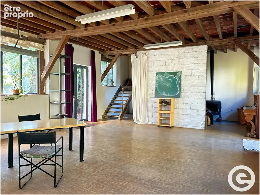 Sens   ancien atelier d’artiste réhabilité   168 m2   jardin - photo 4