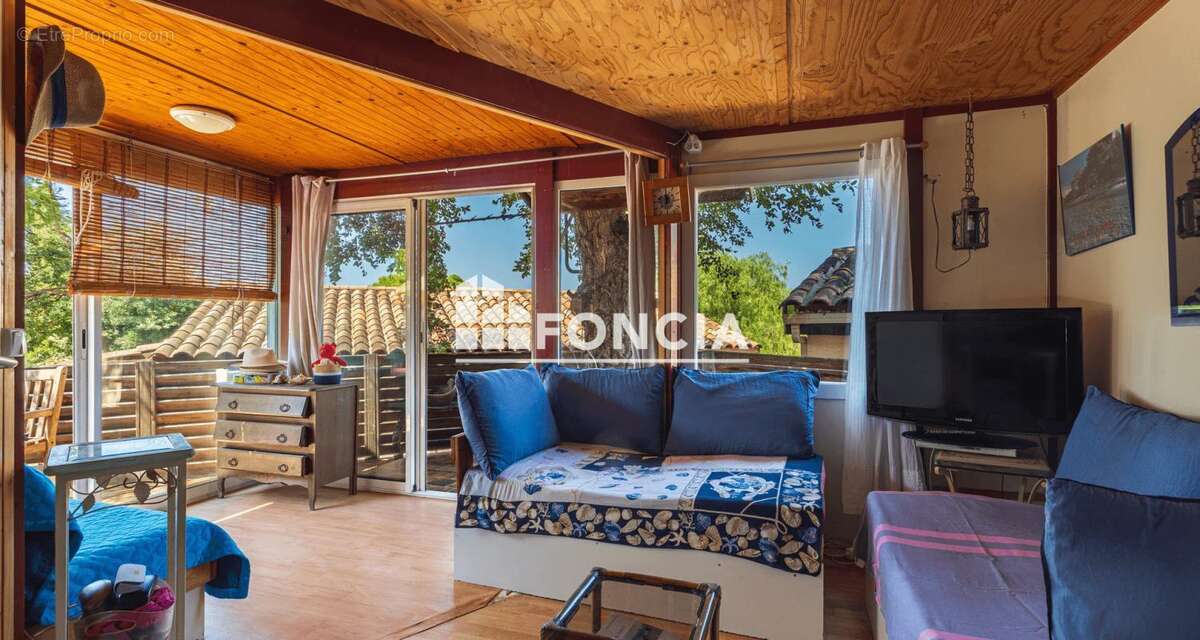Domaine des Maurels – Habitation légère 34 m² – Terrasse – Parking - photo 3