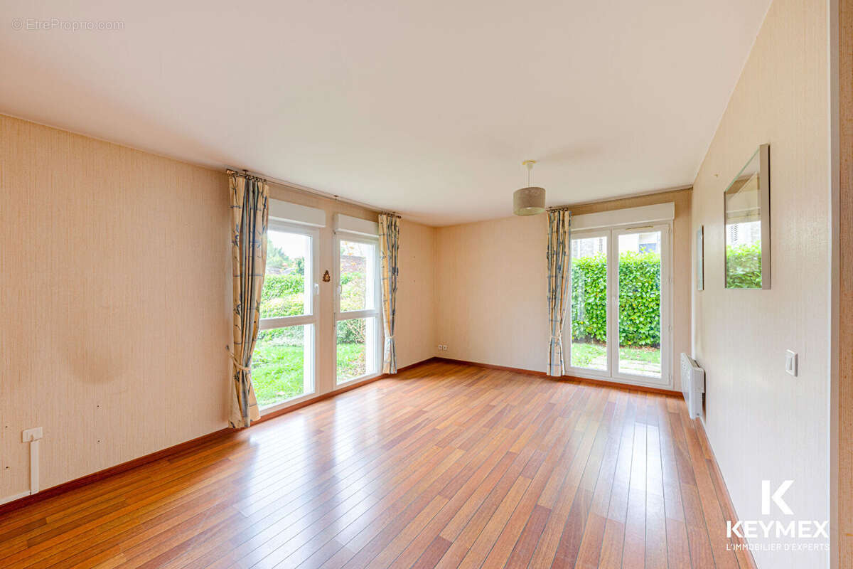 Appartement à BEAUMONT-SUR-OISE