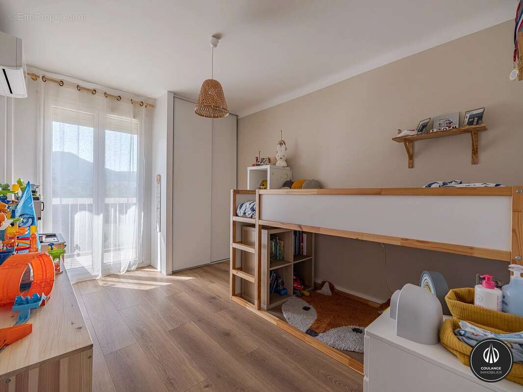 Marseille 10 ème Saint-Tronc à vendre 4 pièces - photo 9