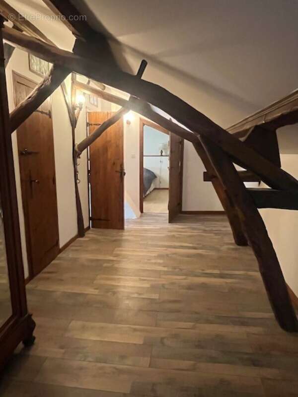 PLAISANCE (32): SANS TRAVAUX, MAISON XVIIIs restaurée avec élégance SUR 240M2 habitables, 6600m2 de jardin,géothermie,  puits, g - photo 40