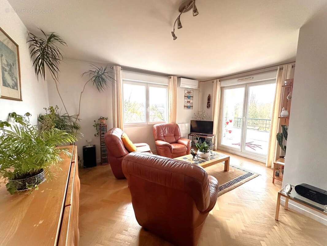 Appartement à NOISEAU
