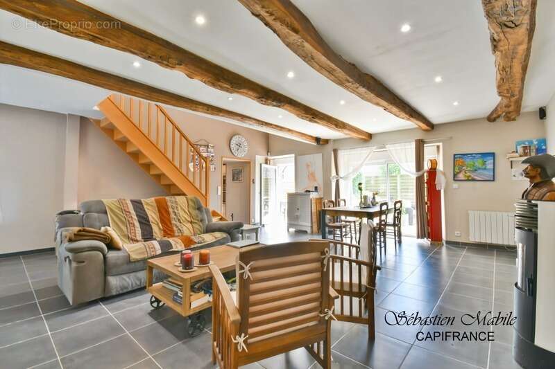 Maison à ROZ-SUR-COUESNON