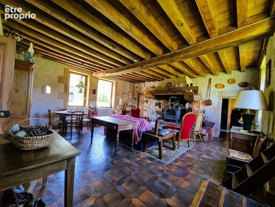 Maison 5 pièces 94 m² à vendre à Bourbon-L'archambault (03160) - photo 6