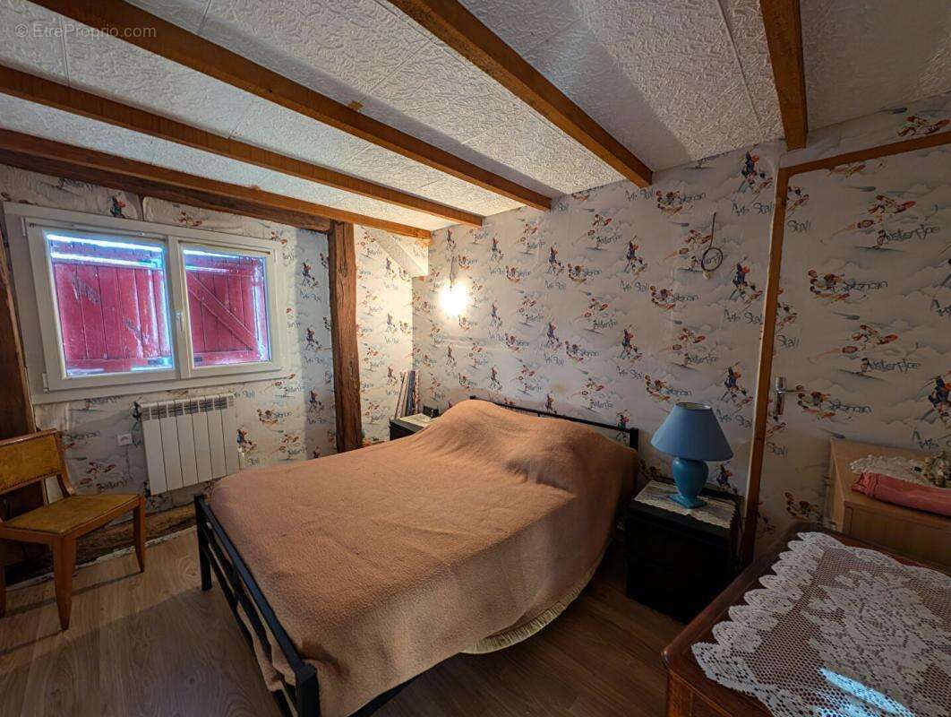 Maison à COURCHATON