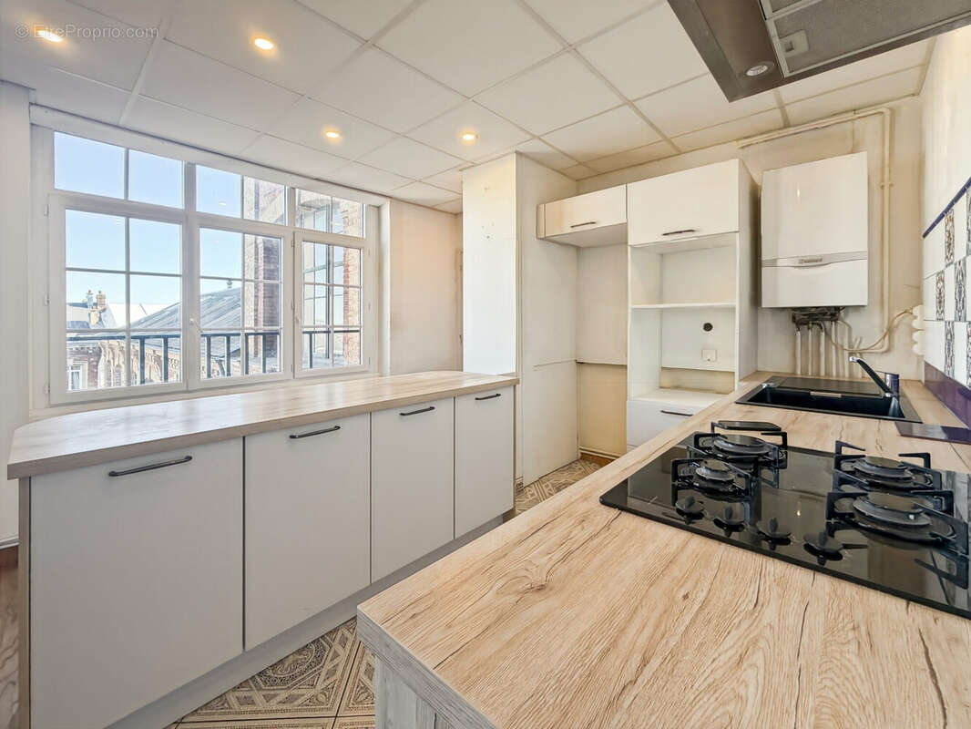 CUISINE  - Appartement à ELBEUF