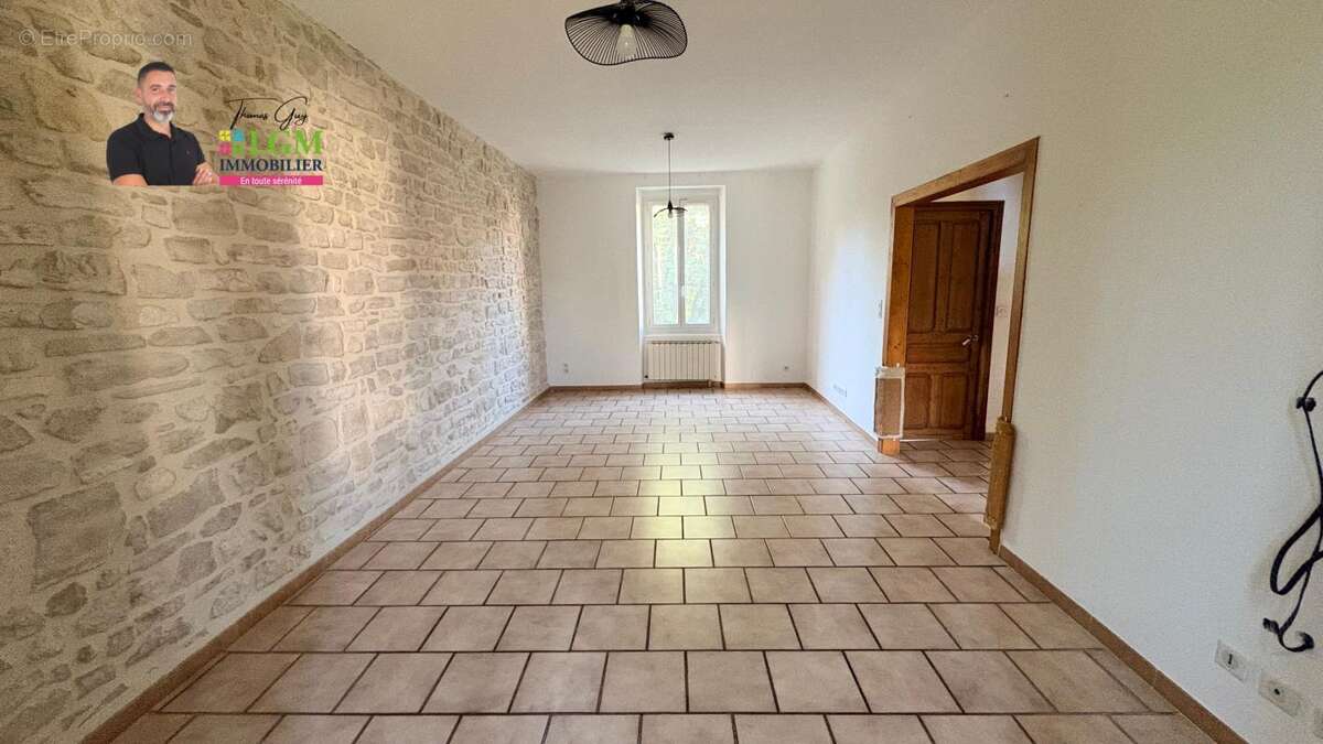 Maison de ville  À Vendre - photo 2