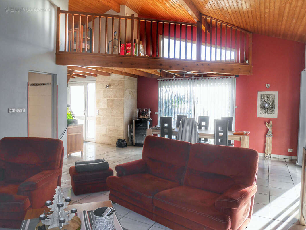 CANEJAN maison  5 pièces à vendre 136m2 ref 2228 - photo 3