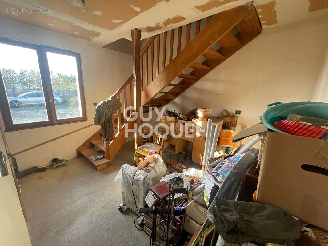 Maison à REMILLY-SUR-LOZON