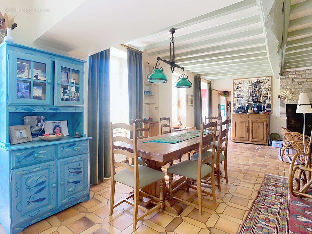 Maison à SAINTE-MARIE-DU-MONT