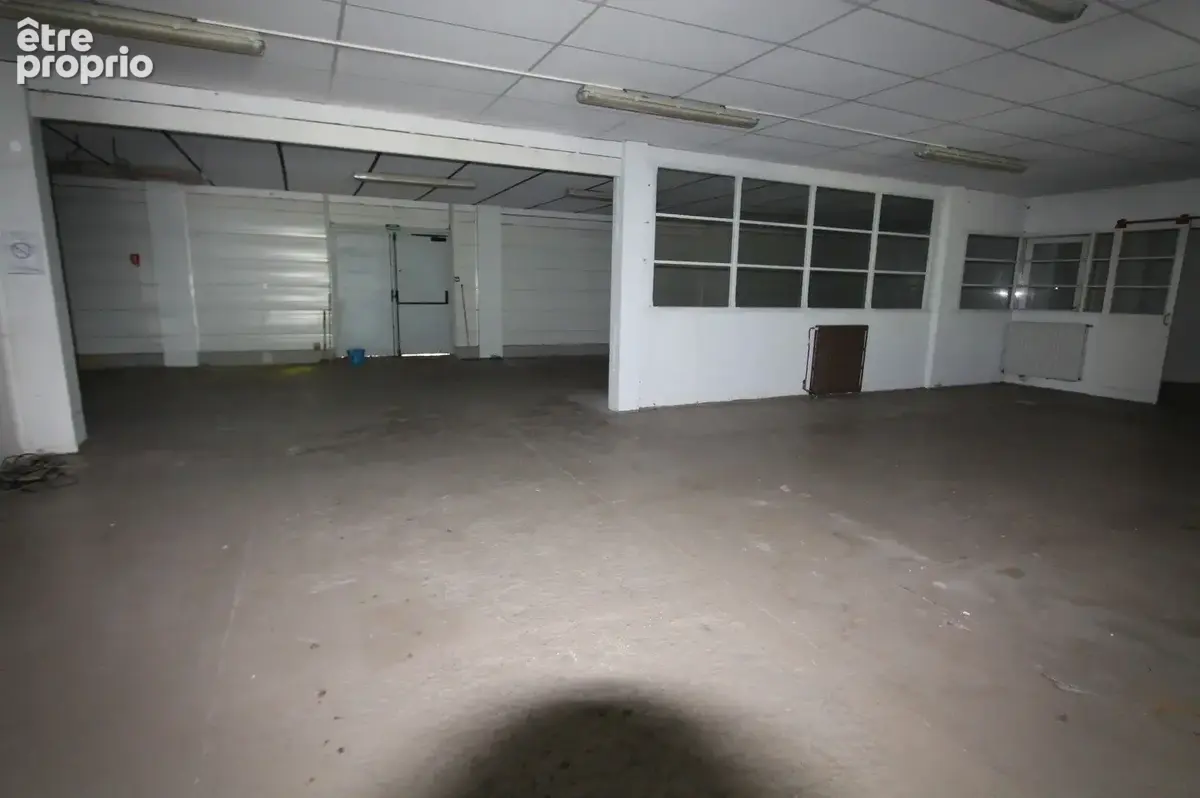 local commercial de 550 m2 avec 500 m2 de cour BOULOGNE SUR MER - photo 16