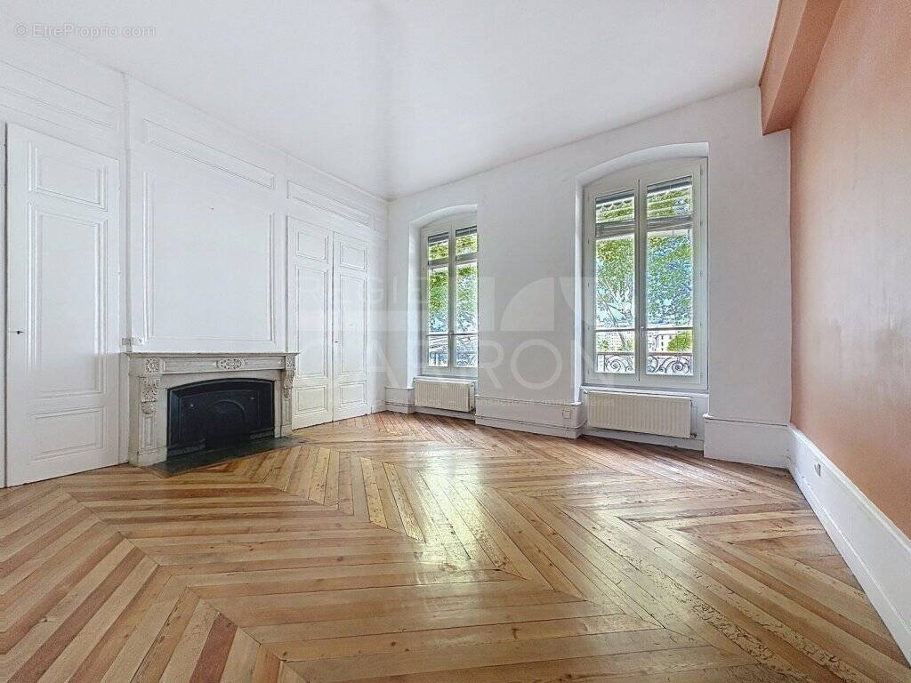 Appartement à LYON-7E