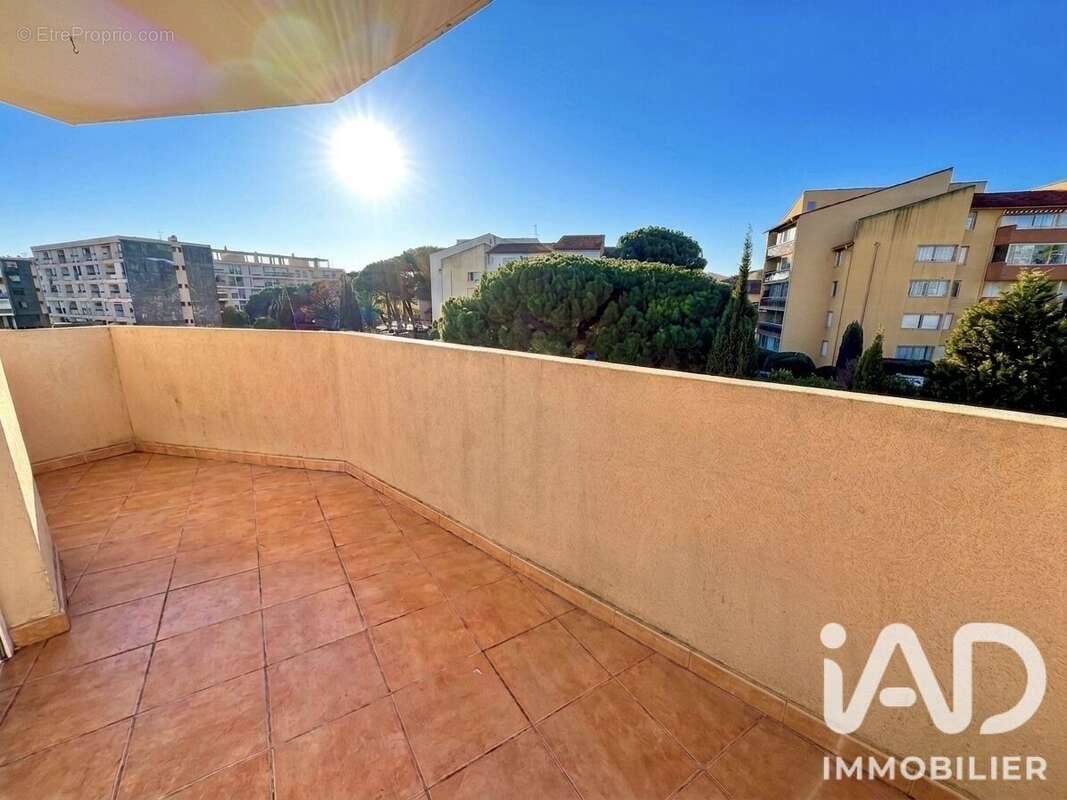 Appartement 40 m² à Frejus  - photo 2