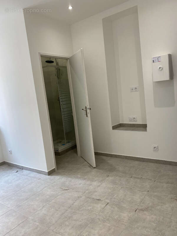 Appartement à LE MUY