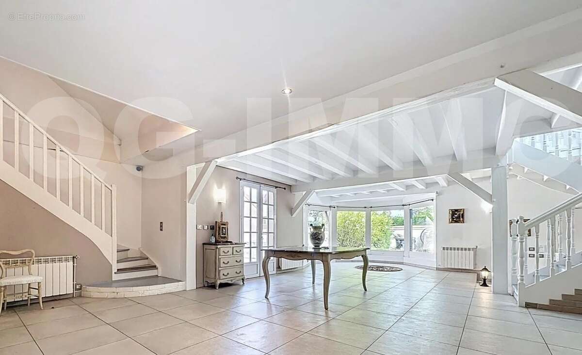 01963b6bc1cd8590a0191bcd953c2e63 - Copie - Maison à CHATRES