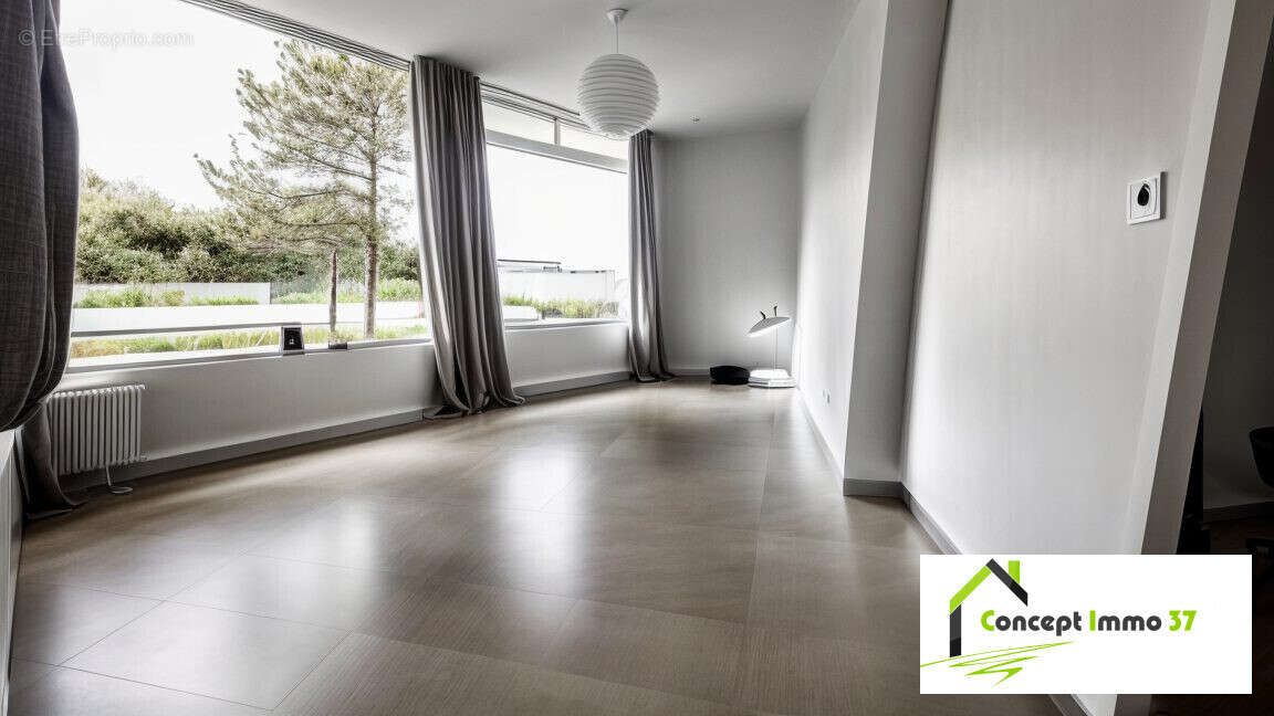 Appartement 72 m² à La Ville-Aux-Dames  - photo 5