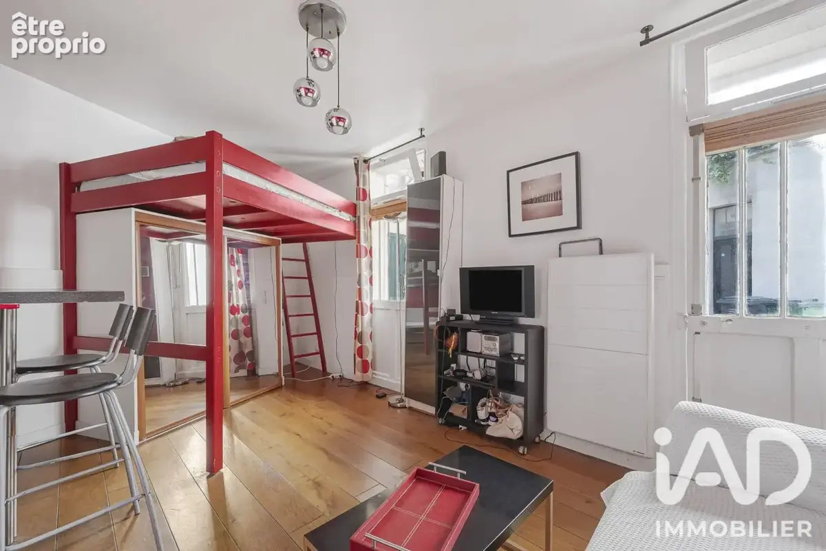 Photo 1 - Appartement à PARIS-17E
