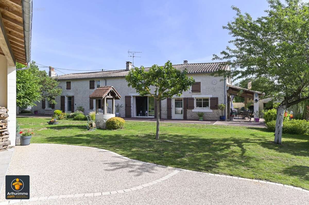 Maison à VALLANS