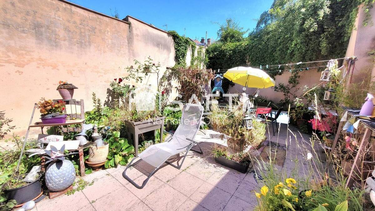 Photo 1 - Maison à SAINT-QUENTIN