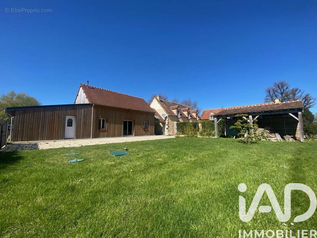 Photo 2 - Maison à SENONCHES