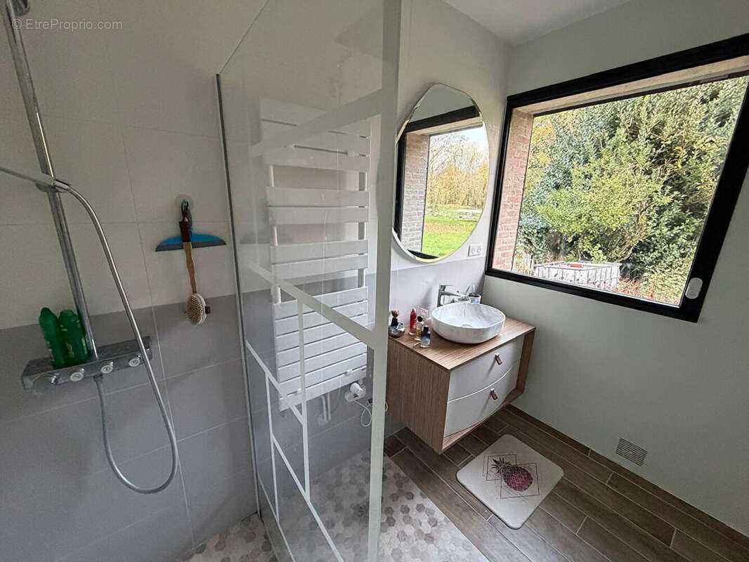 Maison à JOUY-LE-MOUTIER