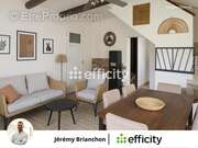 Maison à PEYROLLES-EN-PROVENCE