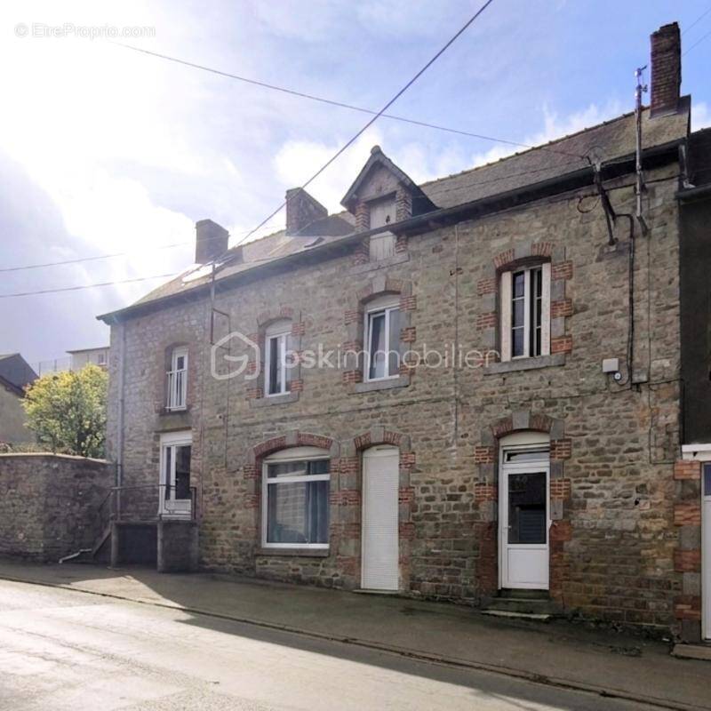 Maison à CHATILLON-EN-VENDELAIS