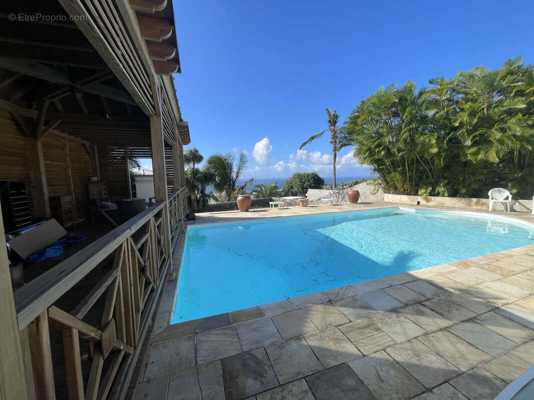 Maison à SAINT-DENIS