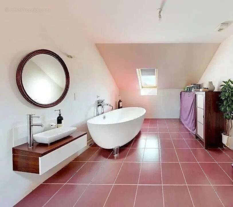 Maison à GRETZ-ARMAINVILLIERS