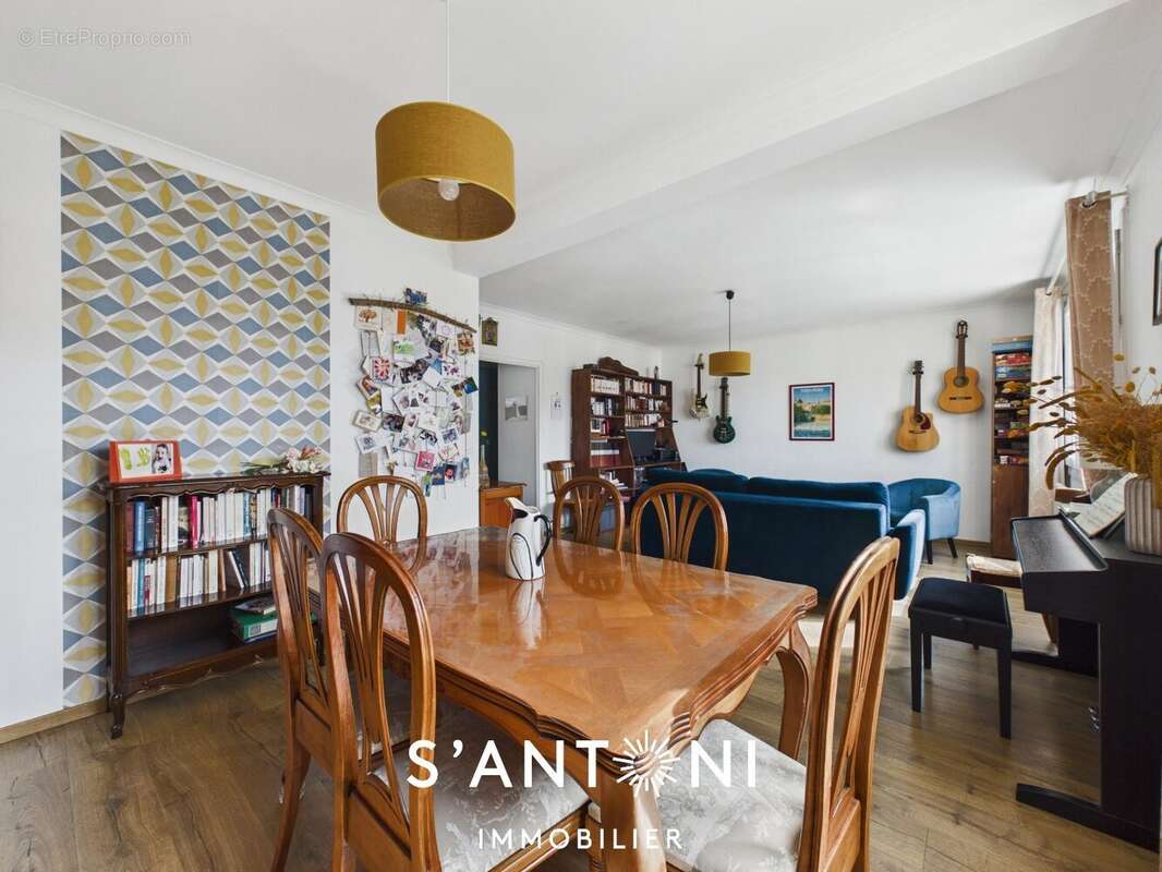 Appartement à BEZIERS