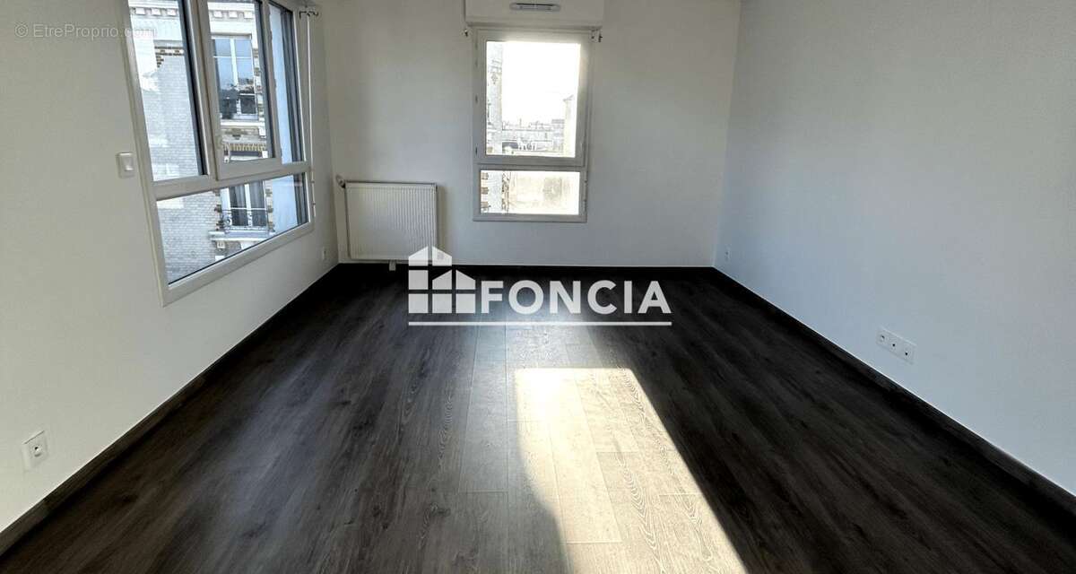 Appartement à ASNIERES-SUR-SEINE