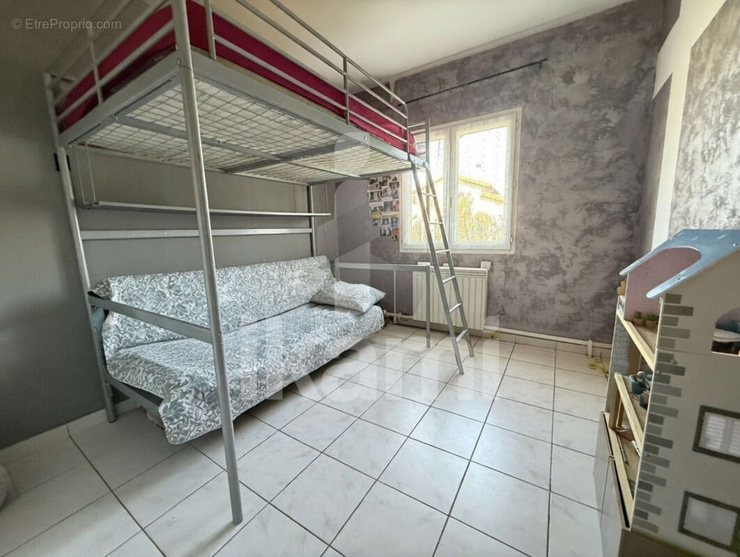 Maison à HAUTERIVES