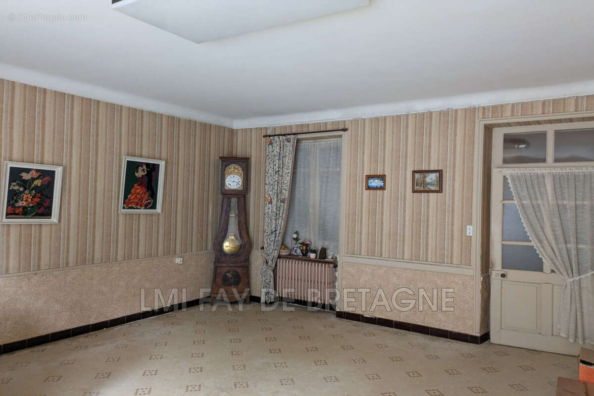 Maison 137 m² à Bouvron  - photo 4