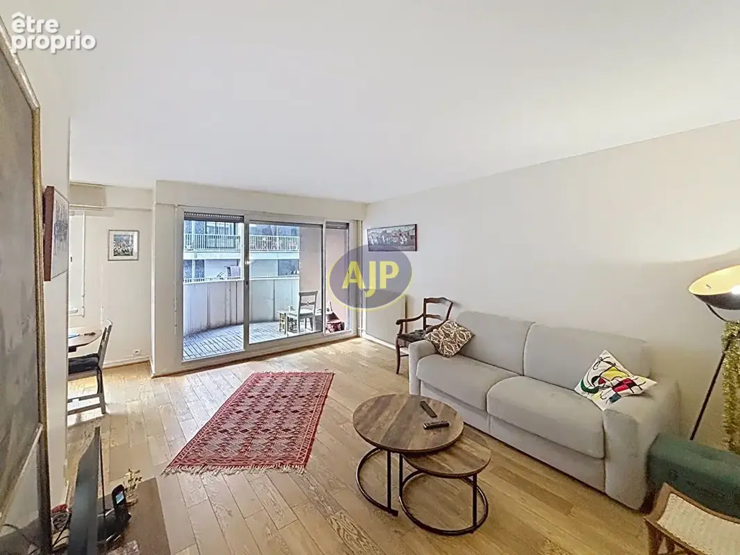 Photo Appartement à Paris-15e au prix de 630 000€