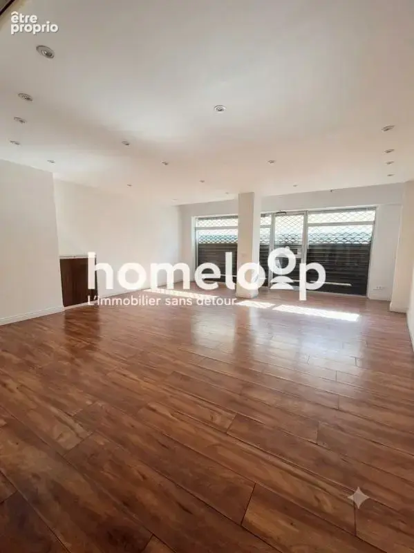 Appartement 2 pièces 47 m² à vendre à Toulon (83200) - photo 2