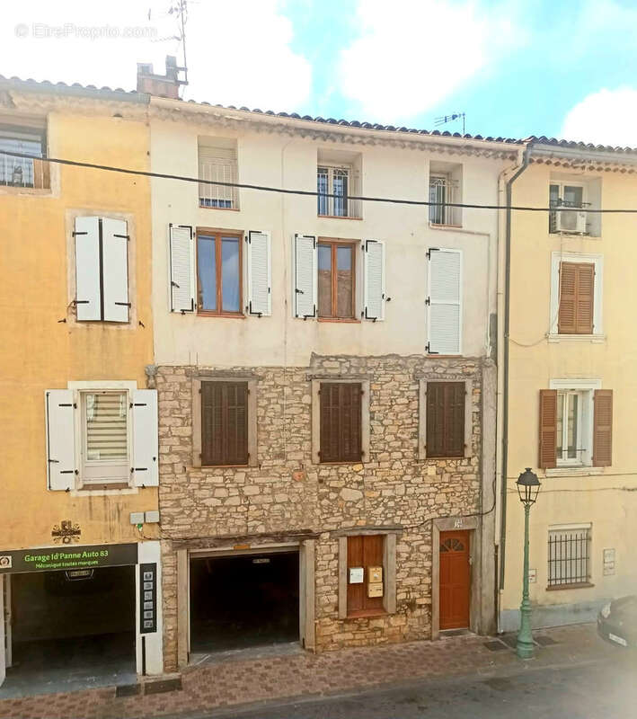 Appartement à PIGNANS