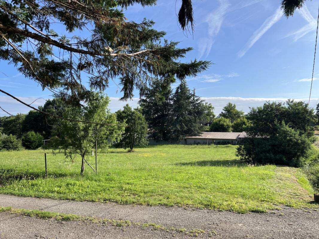 Terrain à SAINT-AIGNAN