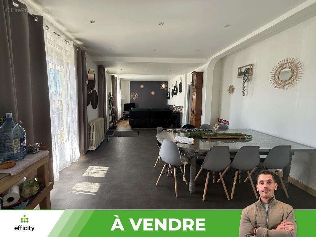 Maison à CIVRAY