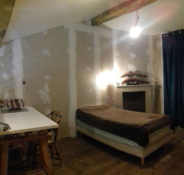 Maison à CASTILLON-LA-BATAILLE