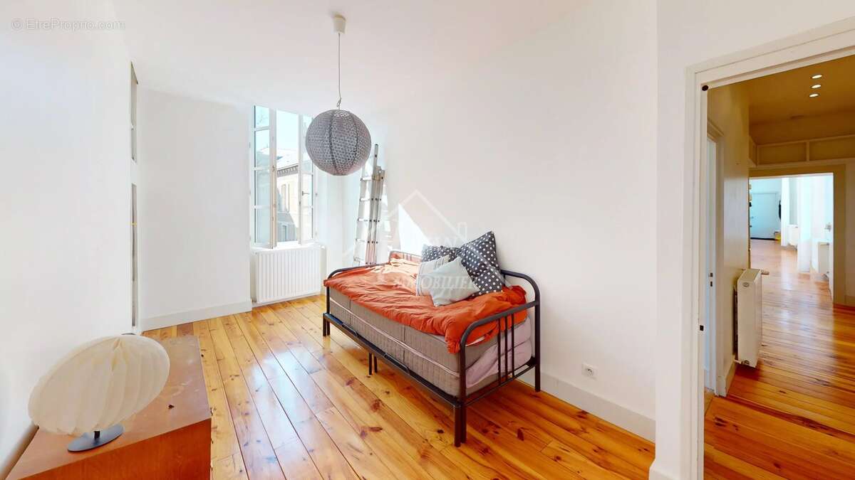 Appartement à MOULINS