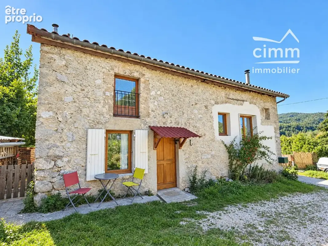 Photo Maison à Saint-Martin-En-Vercors au prix de 265 000€
