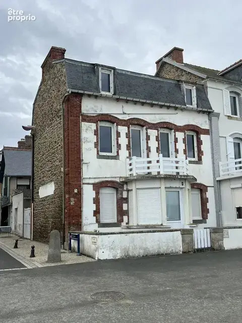 VAL-ANDRE : Villa 1900 pleine vue mer sur la digue — 8 pièces / 6 chambres - photo 10
