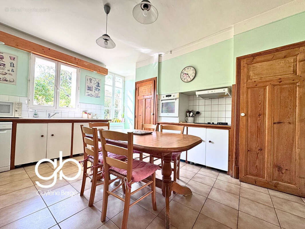 Maison à SAINT-GERVAIS-SUR-MARE