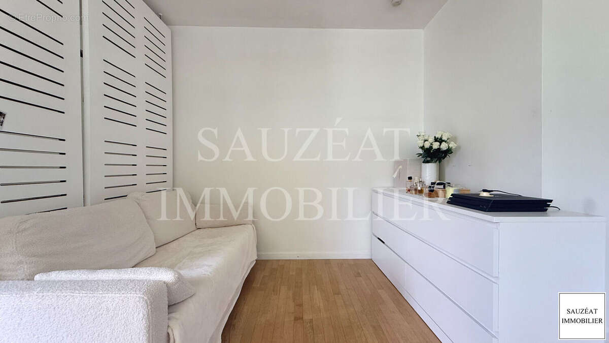 Bagneux - Studio vendu loué avec bonne rentabilité locative - photo 5