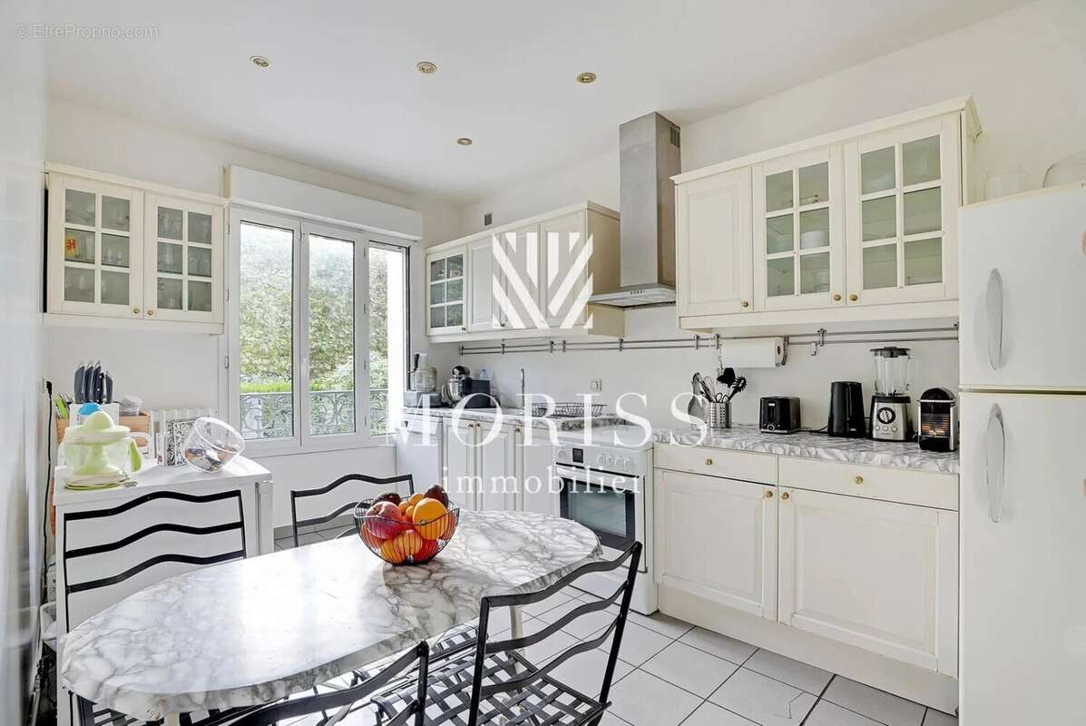 Maison à LE PERREUX-SUR-MARNE