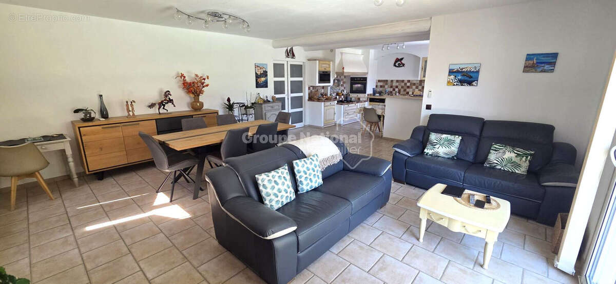COUP DE COEUR AU ROVE! Villa de plain pied de type 4 de 112 m²  sur parcelle de terrain de 724 m² avec terrasses, piscine, cuisi - photo 14