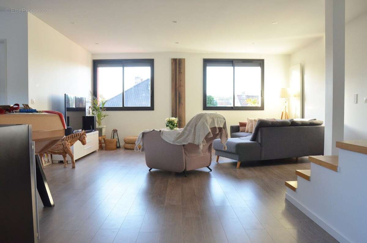 Maison à SAINT-REMY-LES-CHEVREUSE