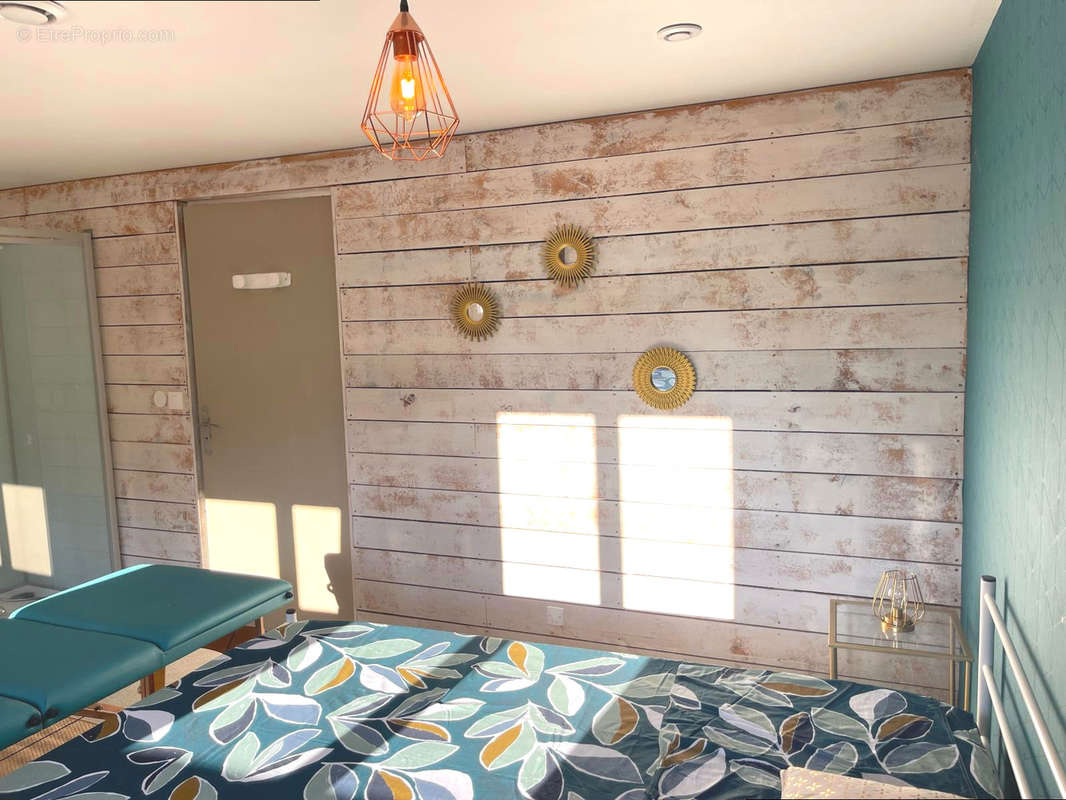 Commerce à BALARUC-LE-VIEUX