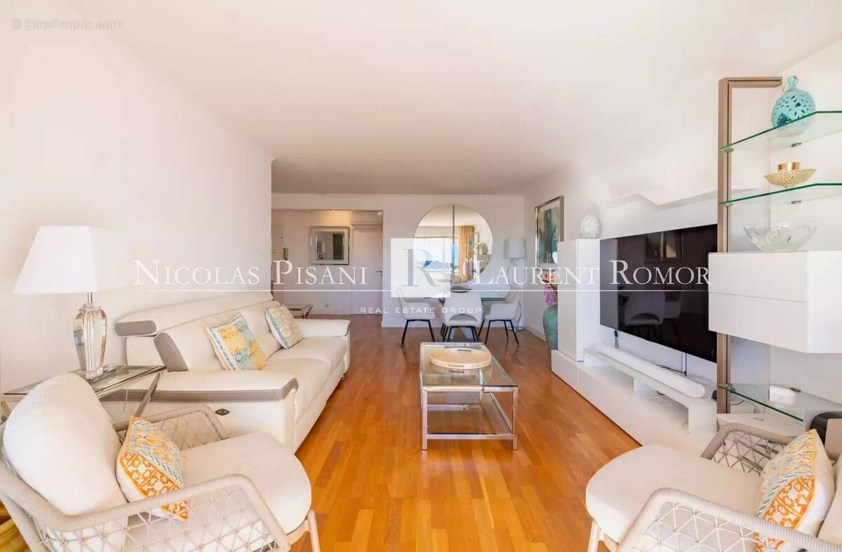 Appartement à VILLEFRANCHE-SUR-MER