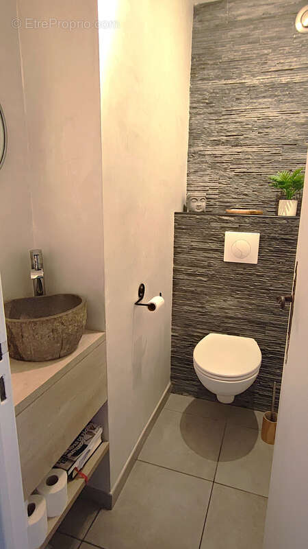 Appartement à MOUGINS